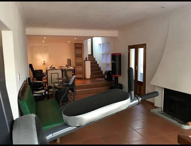 6 BEDROOM HOUSE FOR SALE IN KENSINGTON